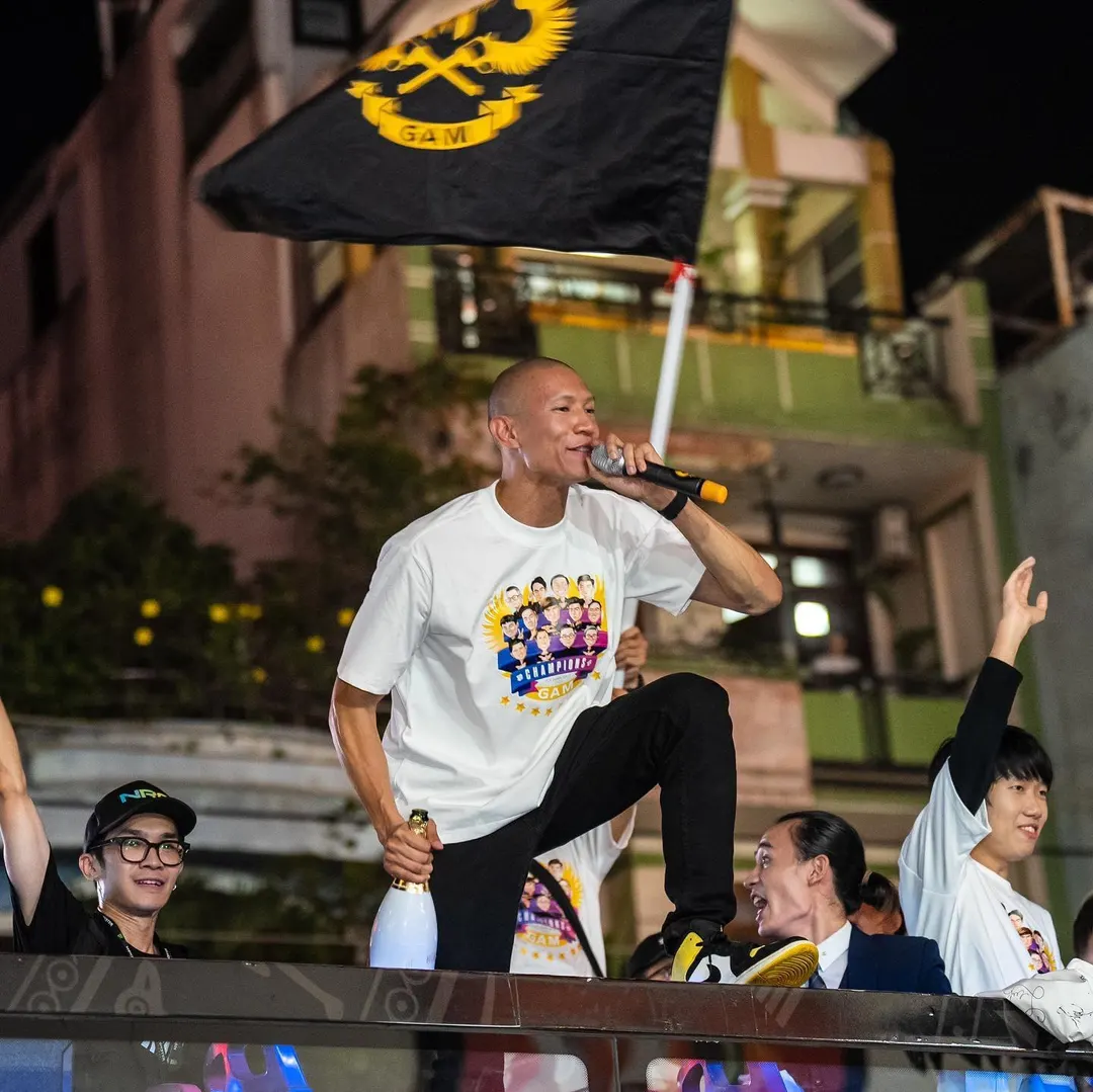 GAM fans: Uniting the community, flag in hand · 2023