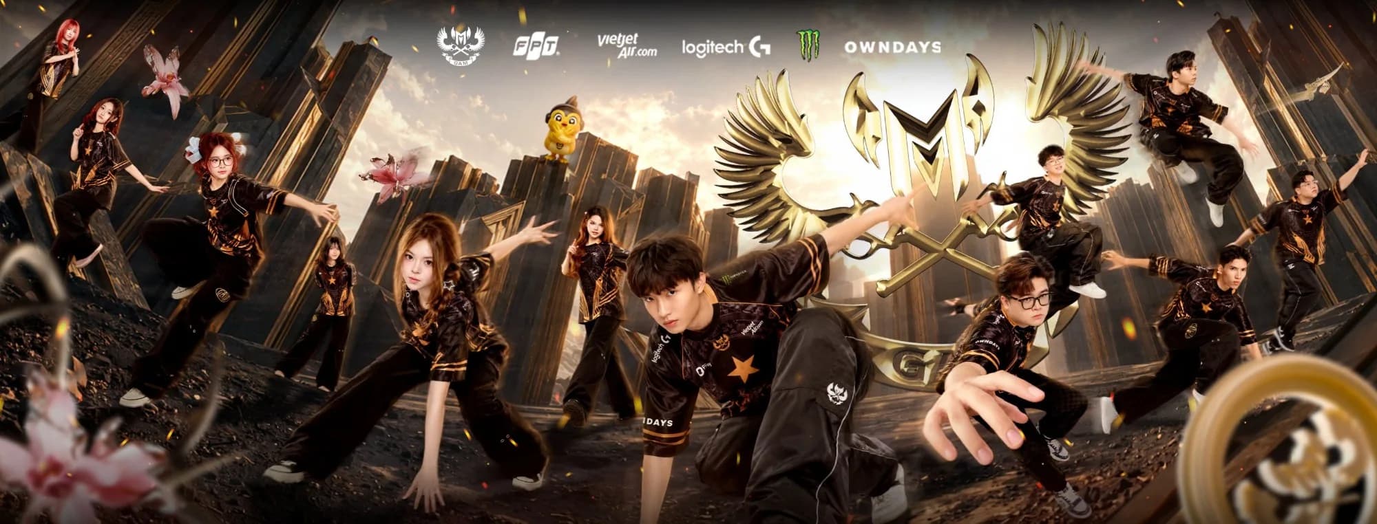 GAM Esports AOV and GAM Esports AOV - Women’s players in the 2026 key visual, with partners FPT, Vietjet, Logitech G, Monster Energy and OWNDAYS